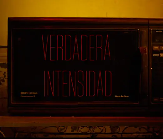 El cuarteto Infierno 18 presenta el video oficial de Verdadera Intensidad.